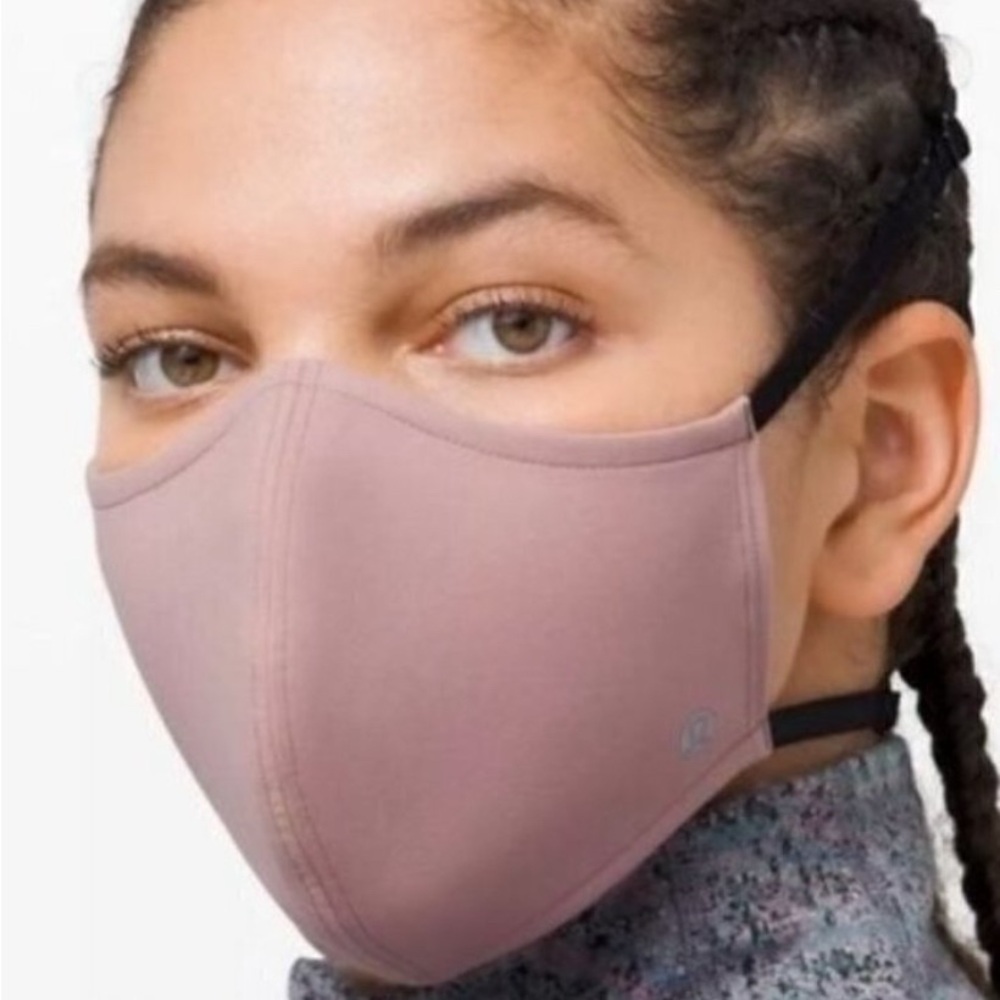 lululemon‎ athletica Blush Double Strap Adjustable Face Mask